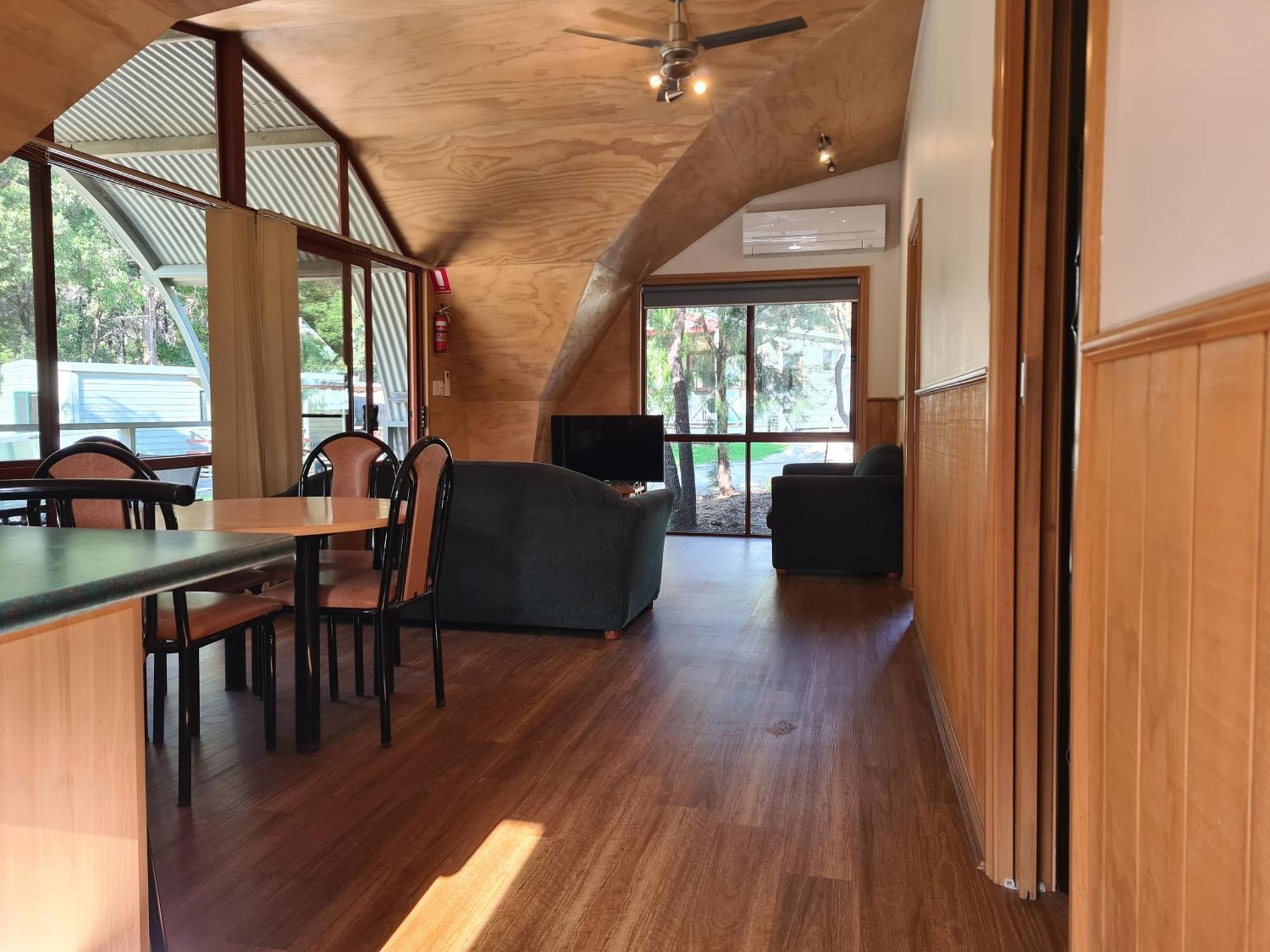 Mallacoota'S Shady Gully Caravan Park エクステリア 写真